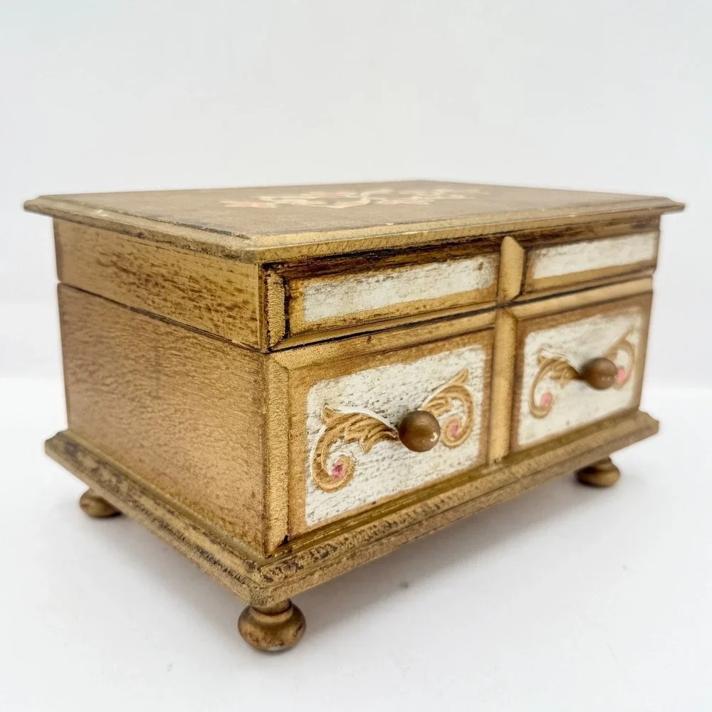 Vintage Italian Florentia Style Music Jewelry Box Wood Chest Red Velvet Plays
